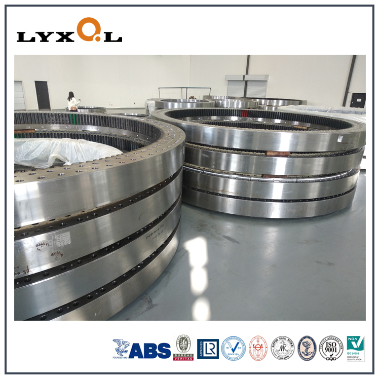 High Quality Triple row Roller Slewing Bearing Non-gear