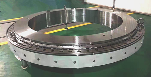 Double-row tapered roller main shaft bearings for offshore 3 MW wind turbines won the top ten iconic high-end equipment in Luoyang in 2020