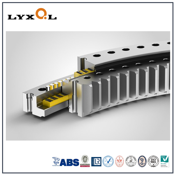 Triple Row Roller Slewing Ring Bearing With Internal Gear