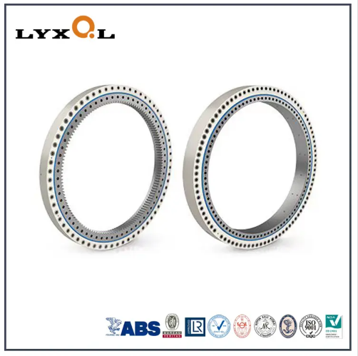 Maintenance of crane yaw bearings